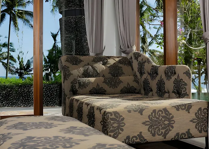 Hotel Delmara At