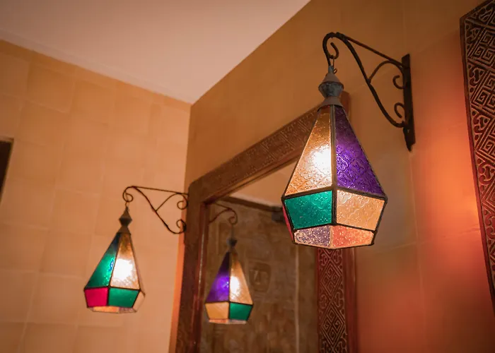 Hotel Delmara At