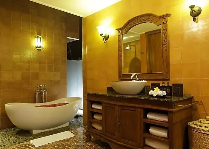 Delmara At Hotel 5*